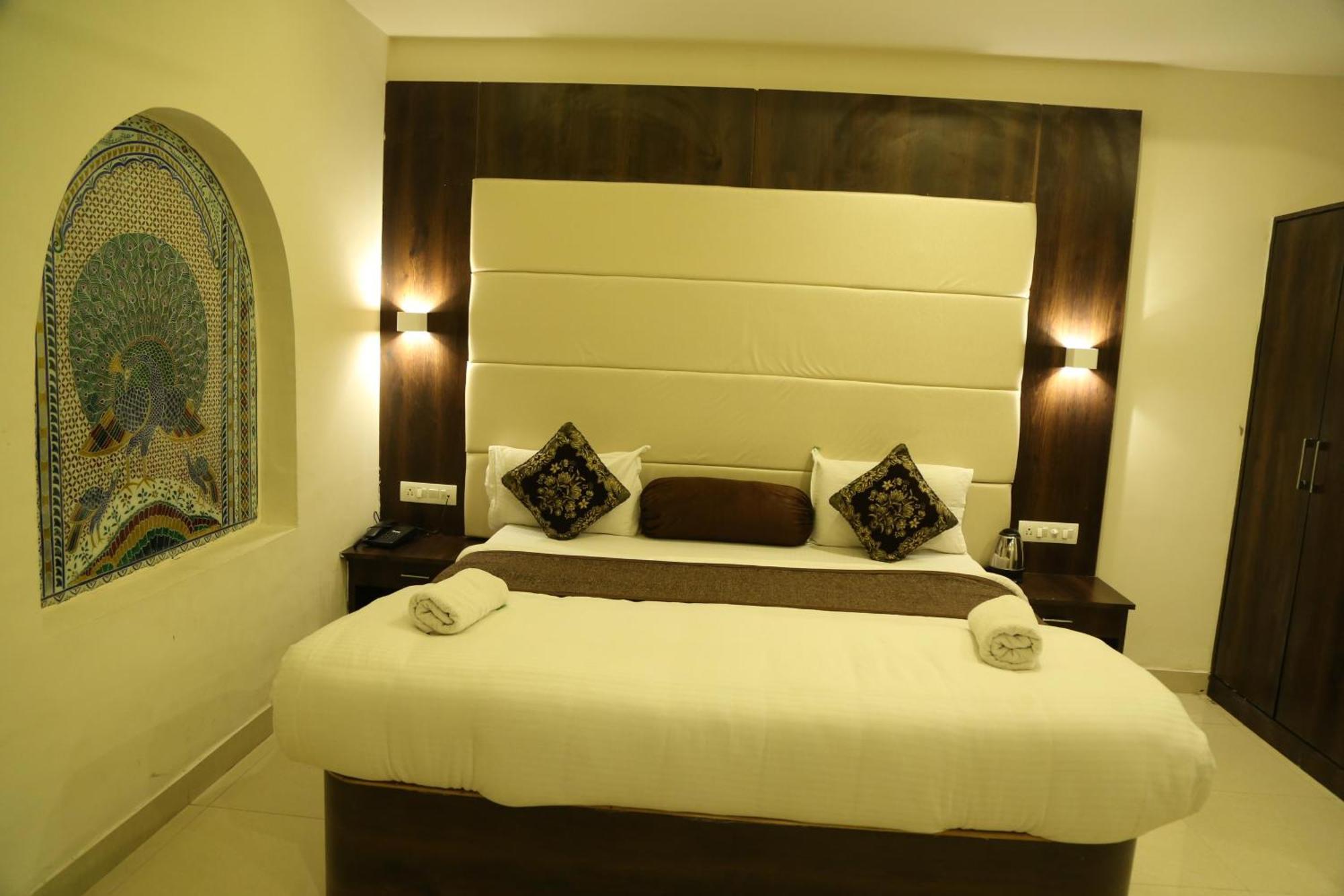 Hotel Krishna Palace Udajpur Exteriér fotografie