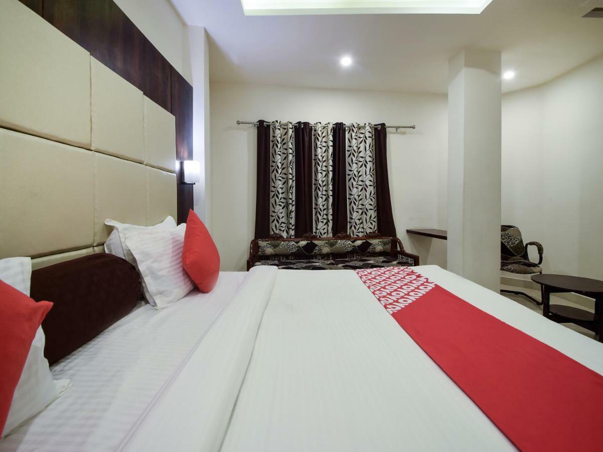 Hotel Krishna Palace Udajpur Exteriér fotografie