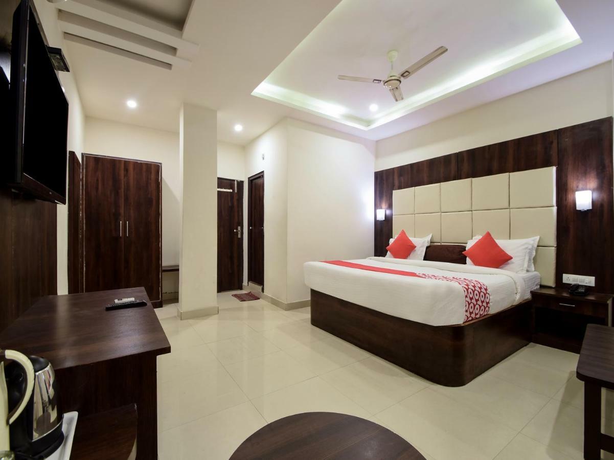 Hotel Krishna Palace Udajpur Exteriér fotografie