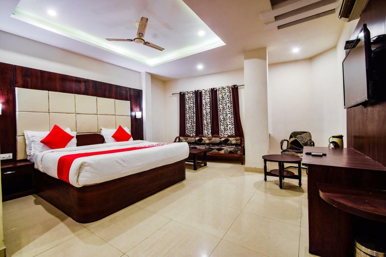 Hotel Krishna Palace Udajpur Exteriér fotografie
